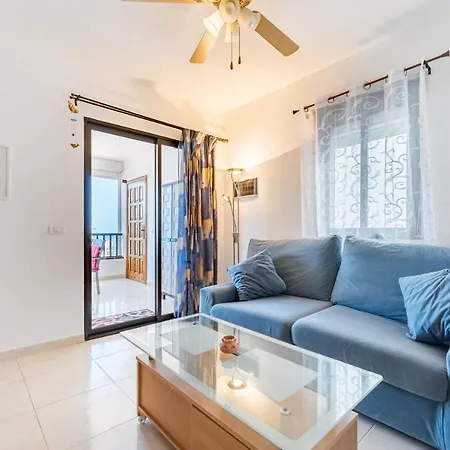 Cosy Apartment With Sea View En El Centro Los Cristianos Arona  Exterior photo